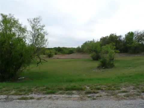 Residential Lot Near Golf Course