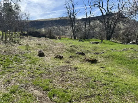 Residential View Lot with Community Water