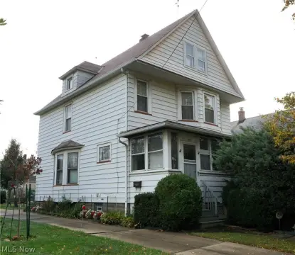 Duplex with Enclosed Front Porch