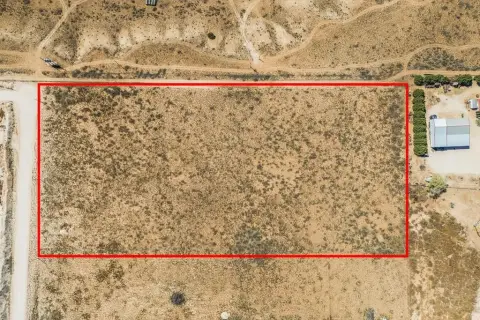 10.28 Acres in Seminole, TX