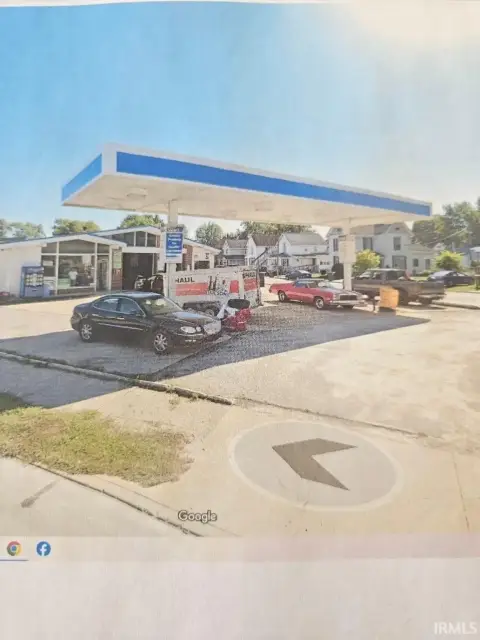 Retail Property with Auto Repair Potential