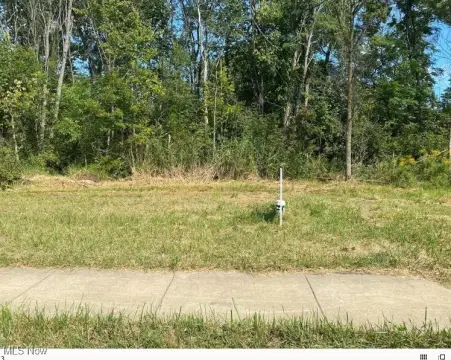 Residential Lot in Strongsville, OH