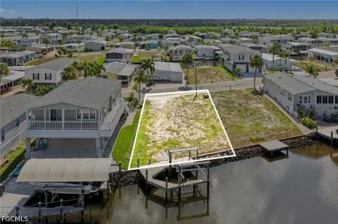 Saltwater Waterfront Homesite with Dock