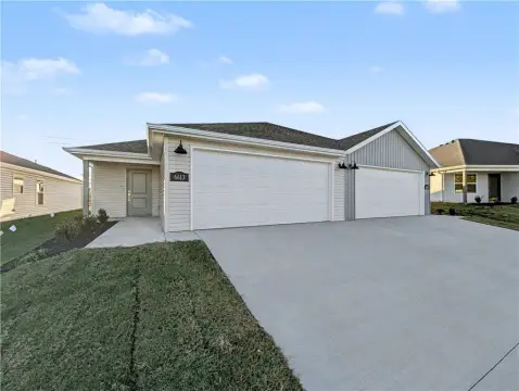 New Duplex in Bentonville School