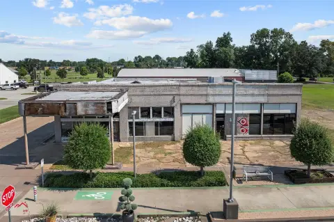 Retail Space with Garage Door