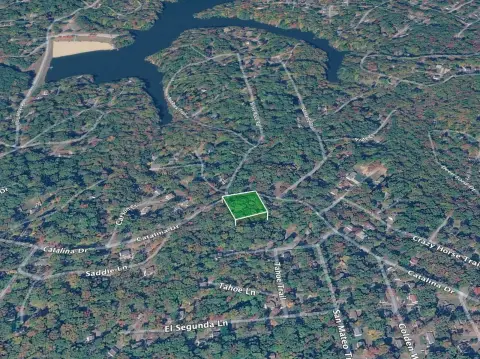 Residential Land in Chesapeake Ranch