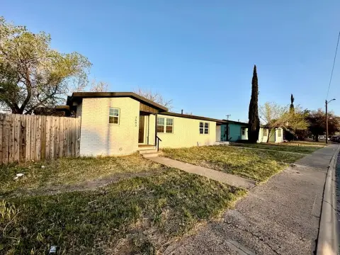 Renovated Duplex in Odessa, TX