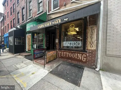 Prime Storefront in Old City