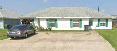 Fully Leased Duplex with Separate Utilities
