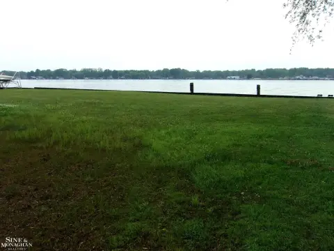 Harsens Island Riverfront Land