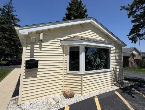 Office Units For Lease
