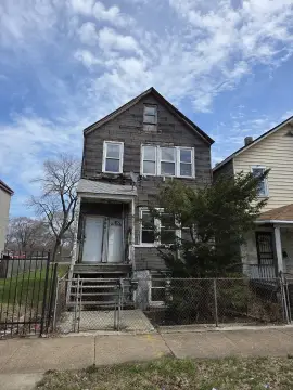 Two-Unit Residential Income Duplex