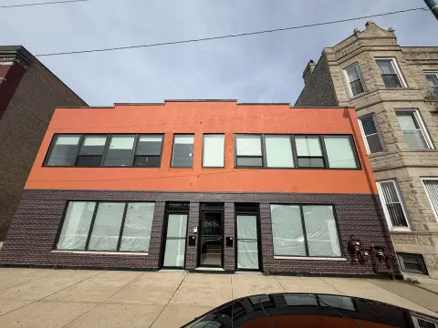 Retail Space with On-Site Parking