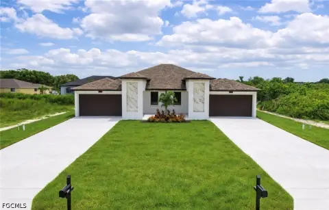 Luxury Duplex with Double Garages