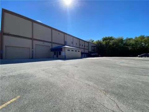 Fayetteville Office/Warehouse with Excellent Exposure