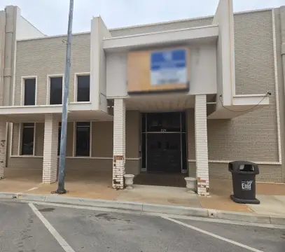 Adaptable Commercial Space in Enid