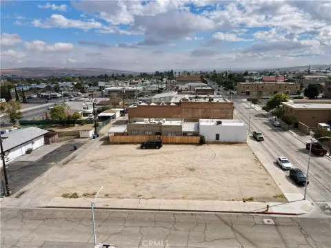 Commercial Corner Lot