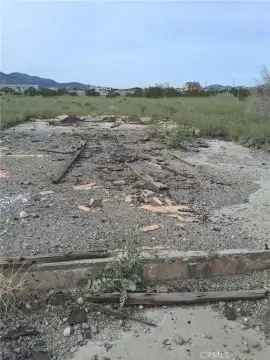 Cabazon Land with Mountain Views
