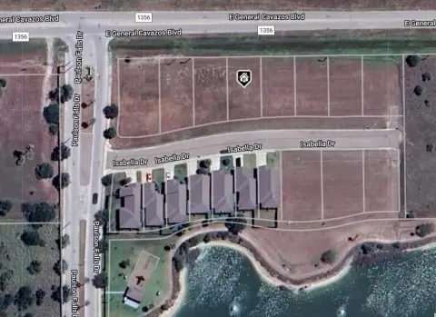 Residential Lot in Lakeview Villas