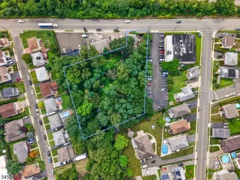 Undeveloped Commercial Land