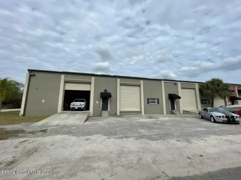 Clear-Span Flex Space