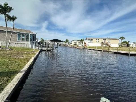 Waterfront Retention Pond Lot