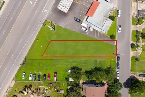 Commercial Land on High-Traffic Corridor