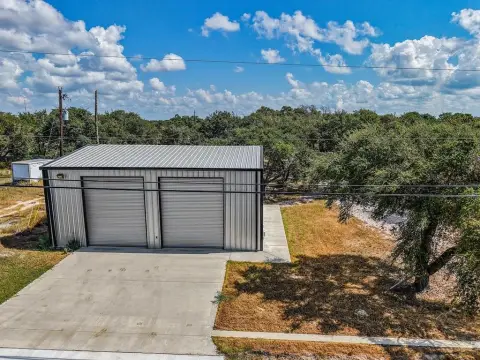 Metal Warehouse with Bay Doors