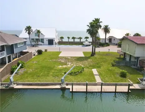 Residential Lot in Key Allegro