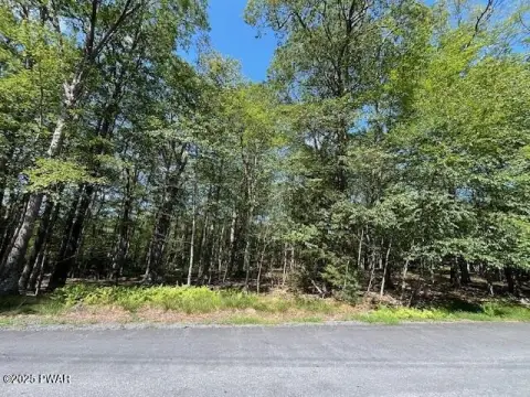 Residential Land with Lake Rights