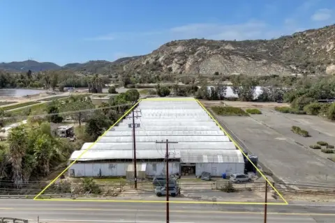Fallbrook Greenhouse on 2.37 Acres