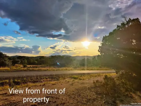 Land in Bandera, Texas