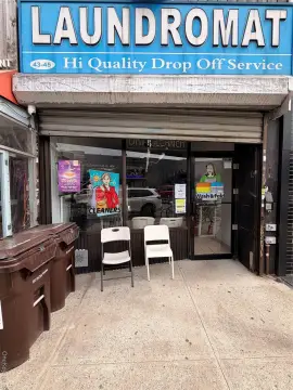 Established Laundromat in Sunnyside