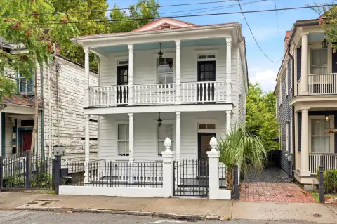 Downtown Duplex with B&B Permit