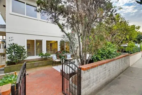 South Mission Beach Duplex