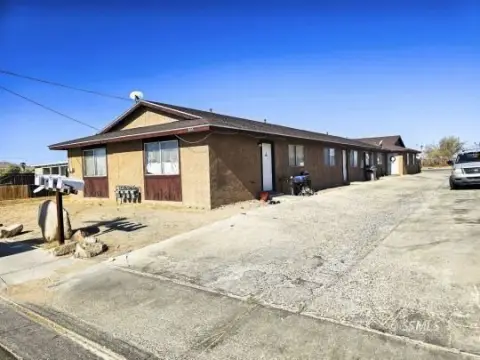 Triplex Income Property with Separate Entries