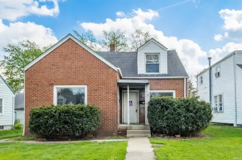 Duplex with Detached Garage