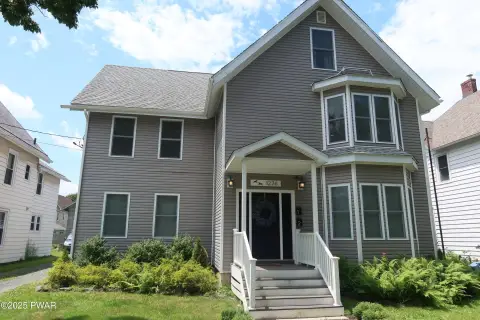 Remodeled Duplex in Downtown Honesdale