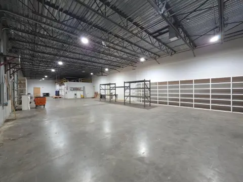 Flex Space with Grade-Level Doors