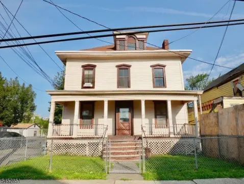 13-Bedroom Triplex