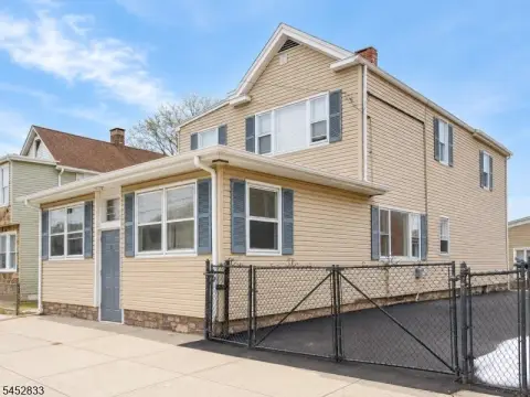Duplex with Finished Basement