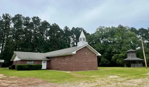 Wilmar Church Building on Three Acres