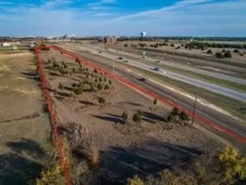 Prime Land in Growing Waxahachie