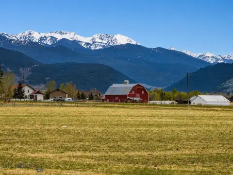 Gallatin Gateway Land with Mountain Views
