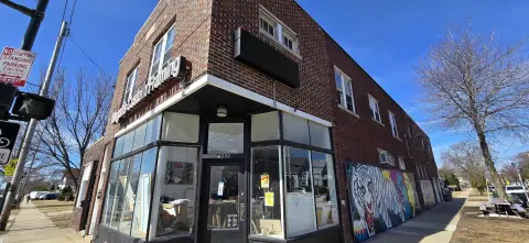 Mixed-Use Retail and Apartments