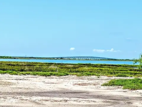Bayfront Lot in Rockport, TX