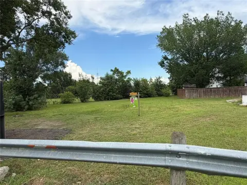 Residential Lot in Dallas, TX
