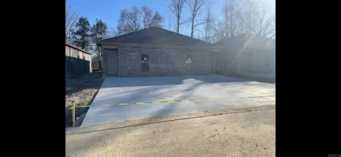 28-Unit Duplex Apartment Property