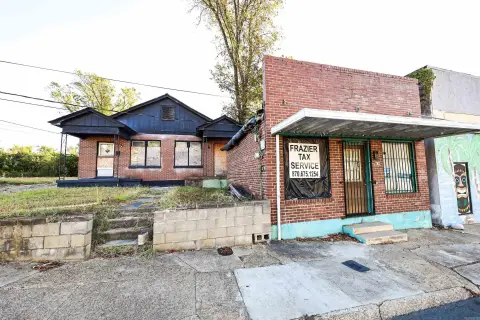 Mixed-Use Property with Rear Living Unit