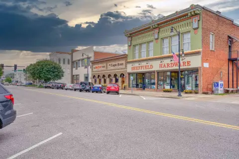 Sheffield Commercial Building with Apartments